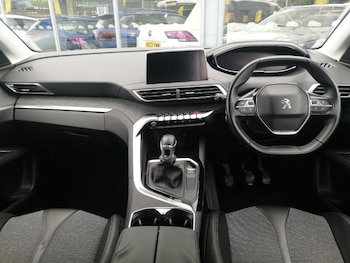 Used Peugeot 3008 2018 for sale - 75608743: Photo