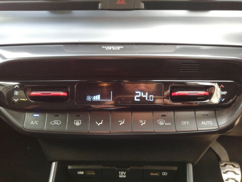 Used Hyundai i20 2022 for sale - 76543623: Photo 15