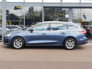 Used Ford Focus 2023 for sale - 78326715: Photo