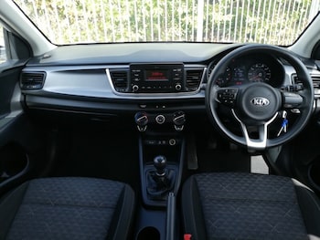 Used Kia Rio 2019 for sale - 79433128: Photo
