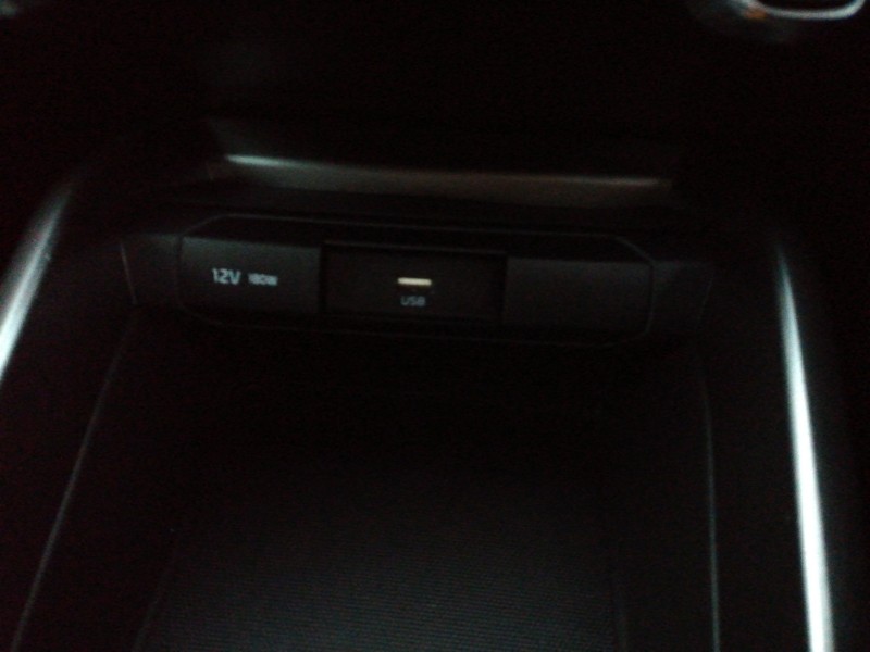 Used Kia Stonic 2024 for sale - 76498402: Photo 18