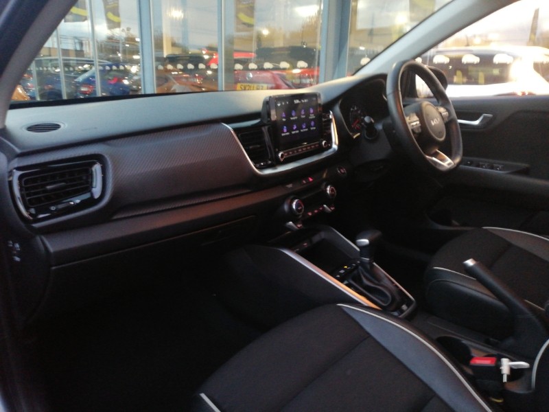 Used Kia Stonic 2024 for sale - 76498402: Photo 5