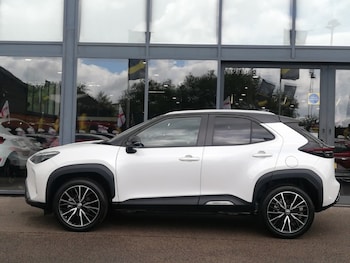 Used Toyota Yaris Cross 2022 for sale - 78848956: Photo