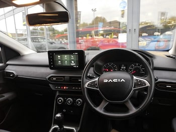 Used Dacia Jogger 2024 for sale - 76225726: Photo 2