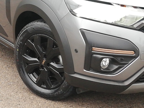 Used Dacia Jogger 2024 for sale - 76225726: Photo 9