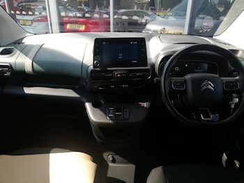 Used Citroen Berlingo 2023 for sale - 79348080: Photo