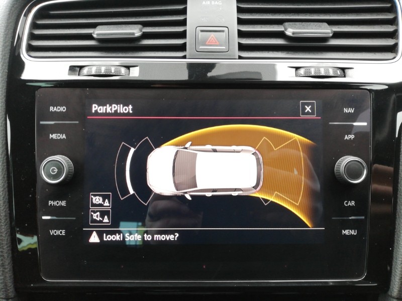 Used Volkswagen Golf 2018 for sale - 77611120: Photo 11