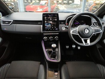 Used Renault Clio 2024 for sale - 77272988: Photo