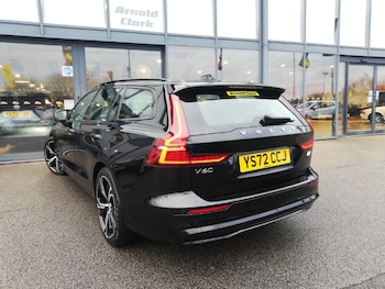 Used Volvo V60 2022 for sale - 77008548: Photo