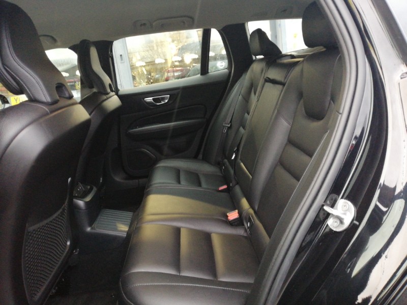 Used Volvo V60 2022 for sale - 77008548: Photo 6