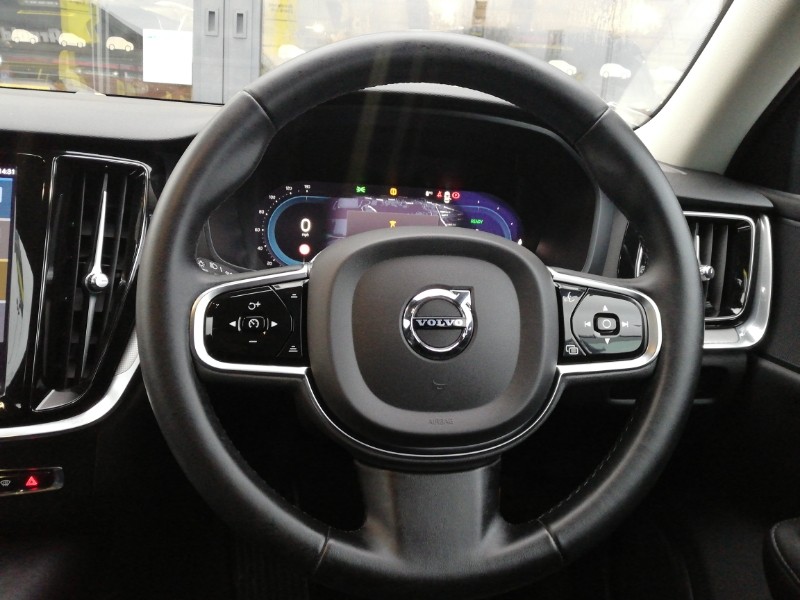 Used Volvo V60 2022 for sale - 77008548: Photo 7