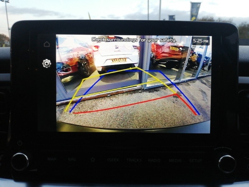 Used Kia Stonic 2024 for sale - 77419393: Photo 15