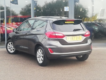 Used Ford Fiesta 2017 for sale - 76183533: Photo 3