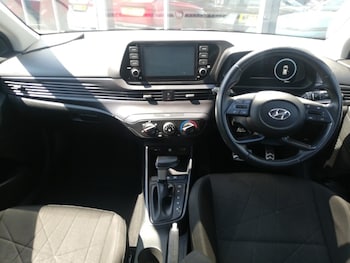 Used Hyundai BAYON 2023 for sale - 79407141: Photo