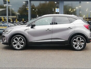 Used Renault Captur 2022 for sale - 76478867: Photo