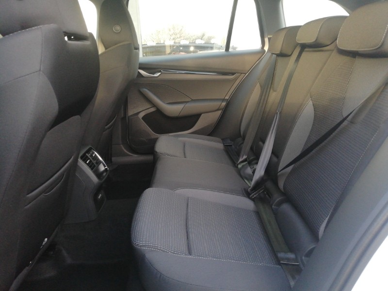 Used Skoda Octavia 2024 for sale - 76947589: Photo 6