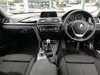 Used BMW 3 Series 2019 for sale - 78647406: Photo