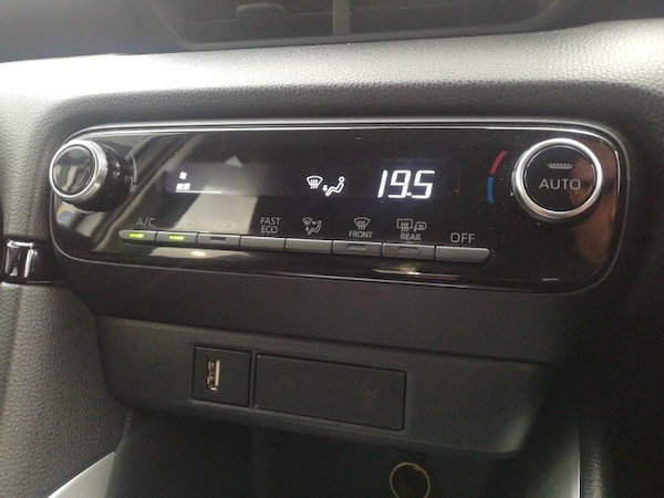 Used Toyota Yaris 2022 for sale - 76217891: Photo 15