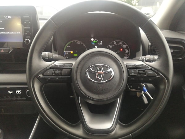 Used Toyota Yaris 2022 for sale - 76217891: Photo 18