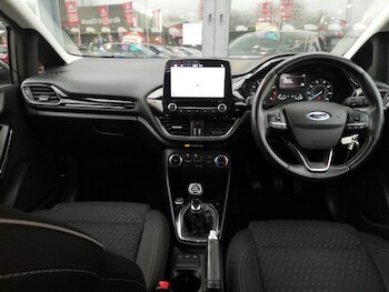 Used Ford Fiesta 2018 for sale - 77503386: Photo