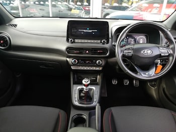 Used Hyundai KONA 2022 for sale - 76054847: Photo 2