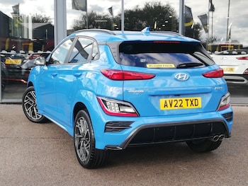 Used Hyundai KONA 2022 for sale - 76054847: Photo 3
