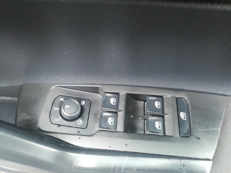 Used Volkswagen Polo 2024 for sale - 76707894: Photo 12