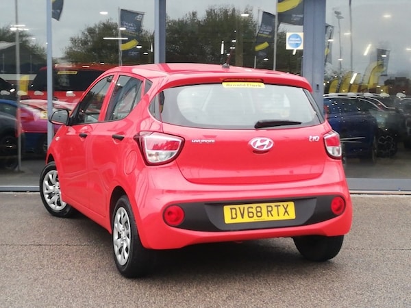 Used Hyundai i10 2018 for sale - 76233820: Photo 3