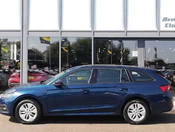 Used Skoda Octavia 2023 for sale - 79273968: Photo