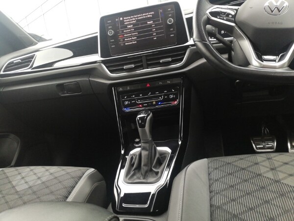 Used Volkswagen T-Roc 2022 for sale - 76221527: Photo 10