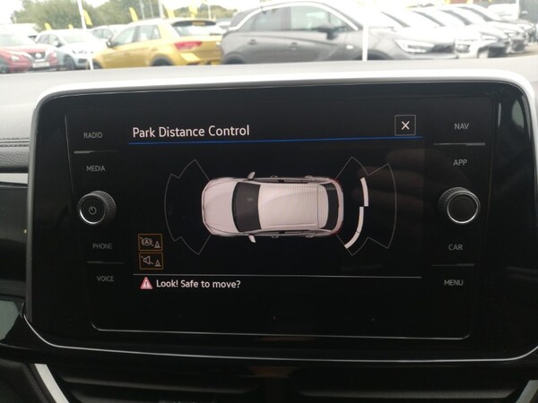 Used Volkswagen T-Roc 2022 for sale - 76221527: Photo 18