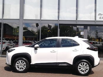 Used Toyota Yaris Cross 2023 for sale - 78778434: Photo