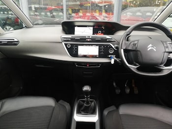 Used Citroen C4 Grand Picasso 2022 for sale - 76183707: Photo 2