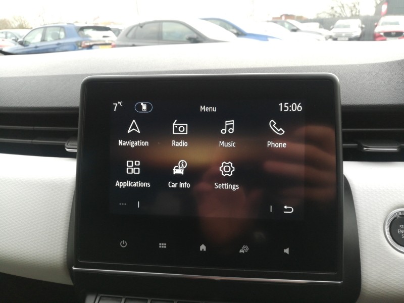 Used Renault Clio 2023 for sale - 77352449: Photo 15