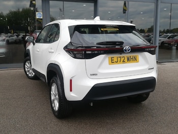 Used Toyota Yaris Cross 2022 for sale - 78559682: Photo