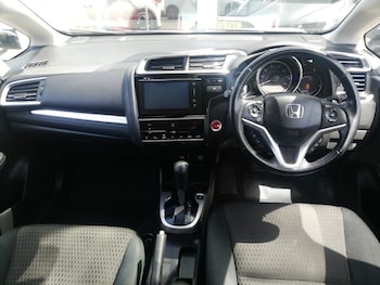 Used Honda Jazz 2018 for sale - 78693400: Photo