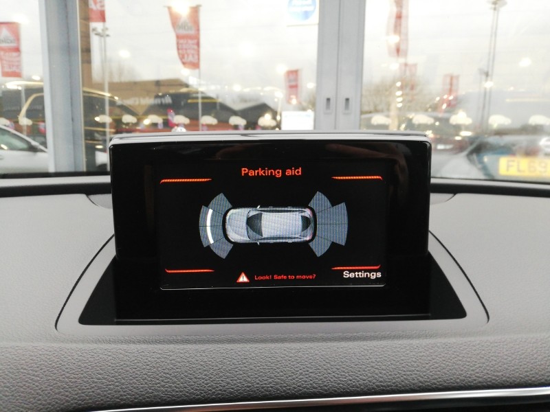 Used Audi Q3 2017 for sale - 77028635: Photo 10