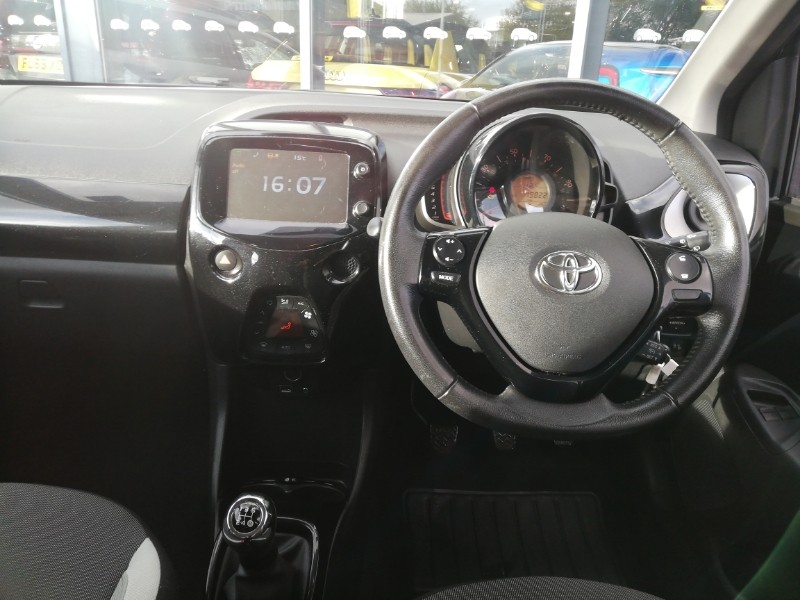 Used Toyota AYGO 2015 for sale - 76348655: Photo 7