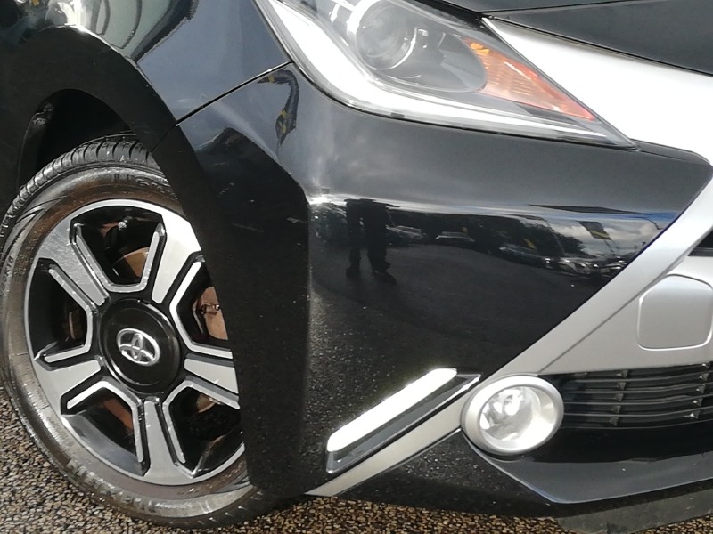 Used Toyota AYGO 2015 for sale - 76348655: Photo 9
