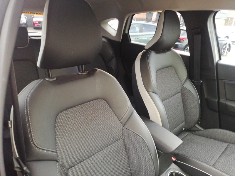 Used Renault Captur 2022 for sale - 77202076: Photo 11