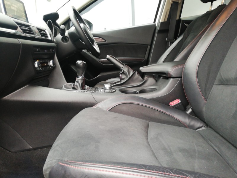 Used Mazda Mazda3 2016 for sale - 78213948: Photo 5