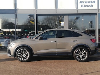 Used Audi Q3 2021 for sale - 77969326: Photo