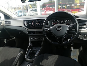 Used Volkswagen Polo 2021 for sale - 75715127: Photo