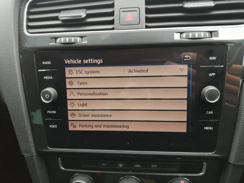 Used Volkswagen Golf 2018 for sale - 77448877: Photo 15