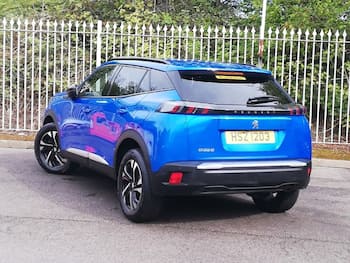 Used Peugeot 2008 2023 for sale - 79773064: Photo