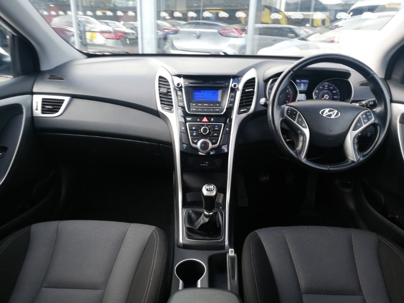 Used Hyundai i30 2015 for sale - 78147460: Photo 2