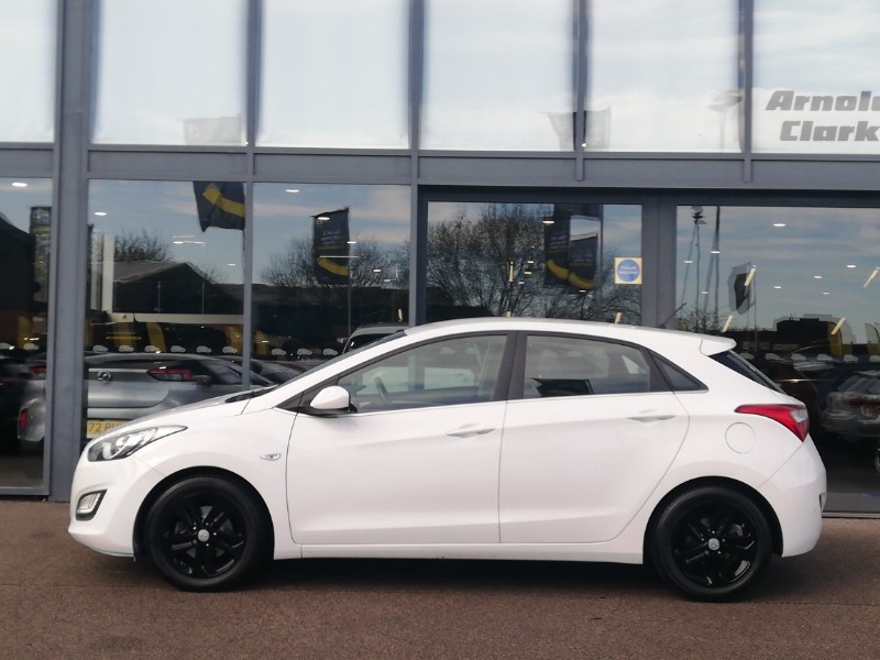 Used Hyundai i30 2015 for sale - 78147460: Photo 4