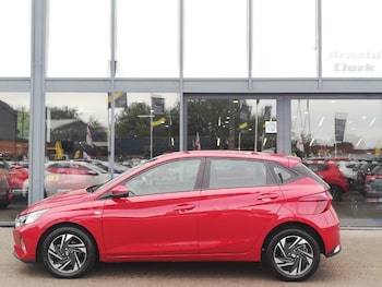 Used Hyundai i20 2022 for sale - 79048597: Photo