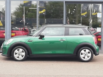 Used MINI Hatch 2023 for sale - 79092469: Photo