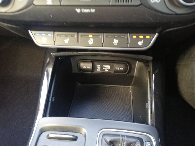 Used Kia Sorento 2016 for sale - 76839128: Photo 13